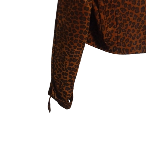 Leather jacket - Picture 10 of 10